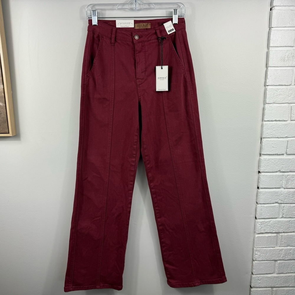 Judy Blue NWT Belfast High Rise Front Seam Straight Leg Burgundy Jeans Size 27